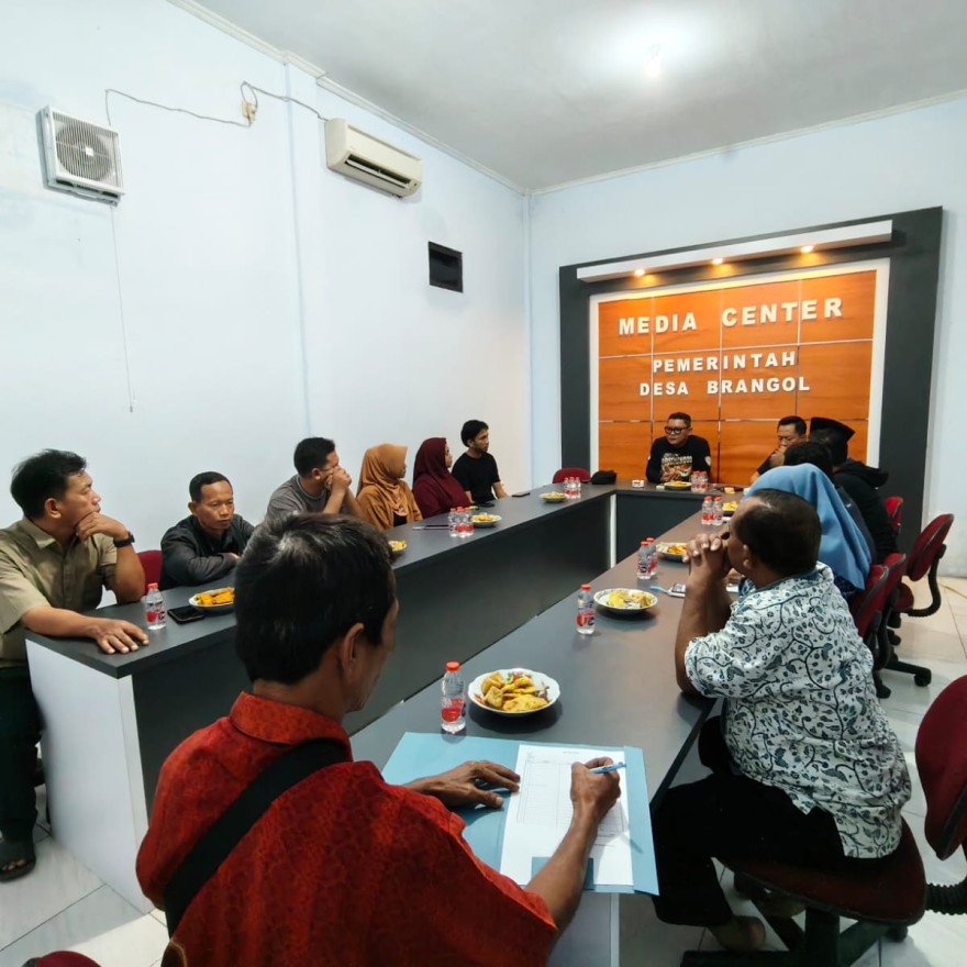 Pemdes Brangol Bahas dan Menetapkan Rencana Pembangunan Gedung Koperasi Desa